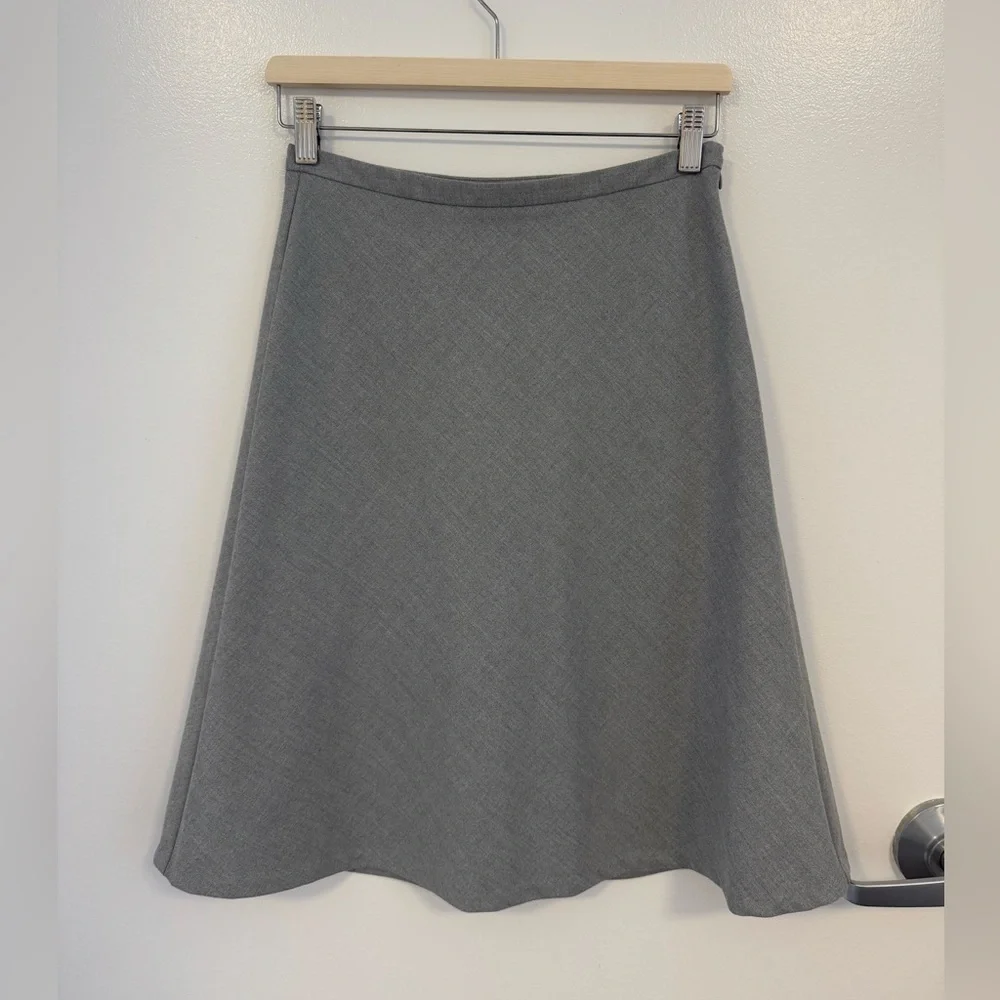 Aritzia Sunday Best Chiquita Skirt